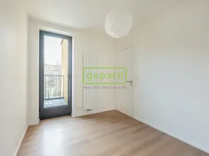 Pronájem bytu 2+kk, Praha, Pakoměřická, 46 m2