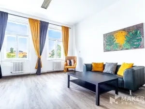 Pronájem kanceláře, Praha - Nové Město, Karlovo náměstí, 22 m2