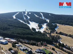 Prodej komerčního pozemku, Loučná pod Klínovcem - Loučná, 1673 m2