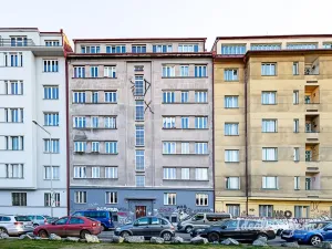 Pronájem bytu 2+1, Praha - Holešovice, Strojnická, 95 m2