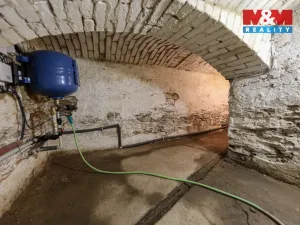 Prodej garáže, Křelovice - Pakoslav, 482 m2