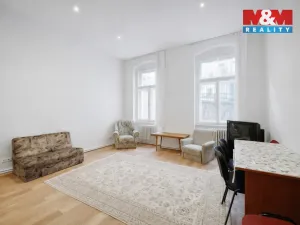 Prodej bytu 3+kk, Karlovy Vary, Zámecký vrch, 72 m2