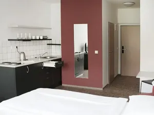 Pronájem bytu 1+kk, Praha - Smíchov, Křížová, 27 m2