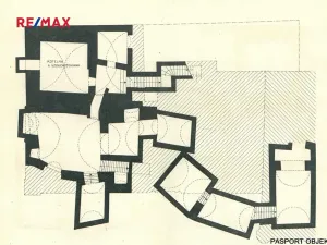 Pronájem obchodního prostoru, Chrudim, Resselovo náměstí, 72 m2