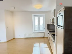 Pronájem bytu 3+kk, Benešov, Dukelská, 74 m2