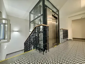 Pronájem bytu 1+kk, Praha - Nové Město, Tyršova, 24 m2