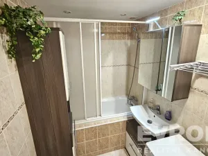 Prodej bytu 3+1, Pardubice - Zelené Předměstí, Karla IV., 76 m2