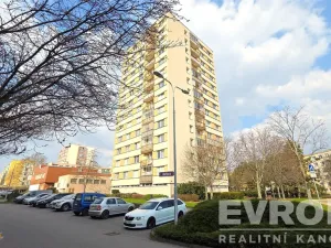 Prodej bytu 3+1, Pardubice - Zelené Předměstí, Karla IV., 76 m2