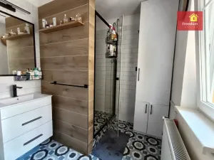 Prodej bytu 2+1, Teplice, Novákova, 78 m2