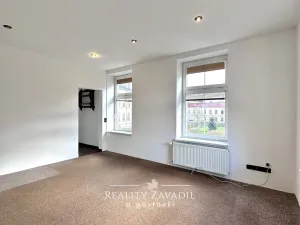 Prodej bytu 1+kk, Svoboda nad Úpou, Pietteho nám., 38 m2