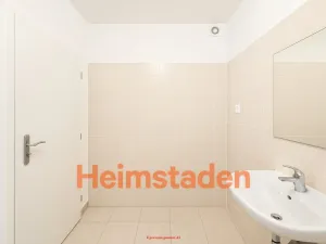 Pronájem bytu 1+kk, Karviná - Nové Město, Kořenského, 36 m2