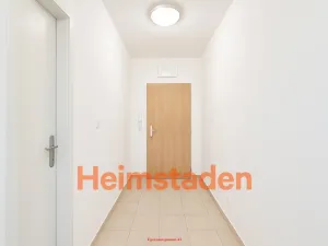 Pronájem bytu 1+kk, Karviná - Nové Město, Kořenského, 36 m2