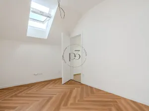 Prodej bytu 3+1, Valtice, Sobotní, 82 m2