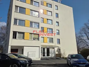 Pronájem bytu 1+1, Praha - Kobylisy, Akátová, 33 m2