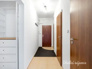 Pronájem bytu 3+1, Praha - Hlubočepy, Gabinova, 71 m2