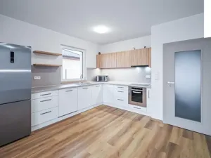 Pronájem rodinného domu, Dolní Ředice, Luční, 104 m2