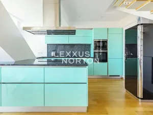 Prodej atypického bytu, Praha - Smíchov, Kobrova, 134 m2