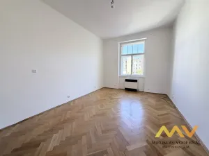 Pronájem bytu 2+kk, Hradec Králové, Nerudova, 55 m2