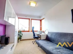 Pronájem bytu 4+kk, Hradec Králové - Nový Hradec Králové, Národních mučedníků, 95 m2