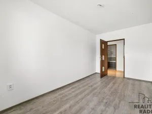 Pronájem bytu 3+1, Pardubice - Polabiny, Partyzánů, 72 m2