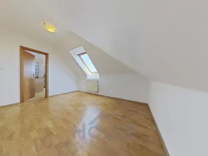 Prodej bytu 2+1, Praha - Dejvice, 57 m2