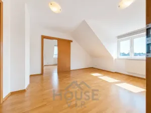 Prodej bytu 2+1, Praha - Dejvice, 57 m2