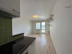 Pronájem bytu 1+kk, Kuřim, Brněnská, 29 m2