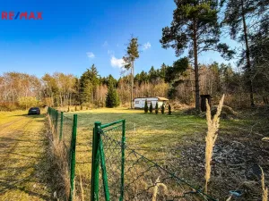 Prodej zahrady, Dubenec, 539 m2