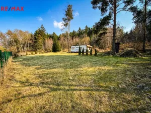 Prodej zahrady, Dubenec, 539 m2