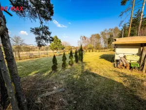 Prodej zahrady, Dubenec, 539 m2