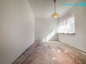 Prodej bytu 1+1, Mariánské Lázně, Mladějovského, 41 m2