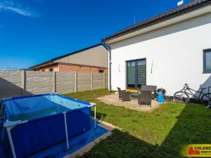 Prodej bytu 2+kk, Hrádek, 53 m2