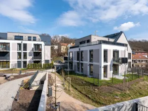 Prodej bytu 1+kk, Praha - Lysolaje, Lysolajské údolí, 43 m2