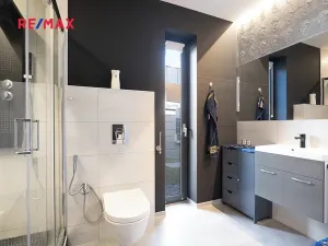 Prodej rodinného domu, Hovorčovice, Na Konci světa, 188 m2