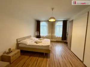 Pronájem bytu 2+1, Mariánské Lázně, Hlavní třída, 73 m2