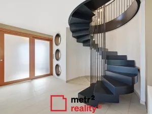 Prodej rodinného domu, Slatinky, 258 m2