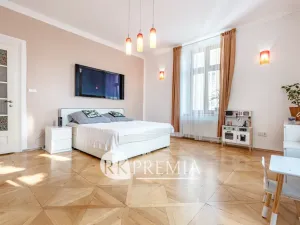 Prodej bytu 3+1, Teplice, Čelakovského, 91 m2