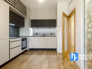 Pronájem bytu 2+kk, Praha - Nusle, Lumírova, 56 m2