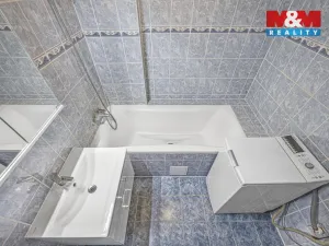 Prodej bytu 3+kk, Milovice - Mladá, Slepá, 67 m2