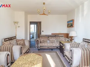 Prodej bytu 3+1, Jesenice, V Lázních, 72 m2