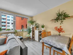 Prodej bytu 3+1, Kladno, Průchova, 65 m2