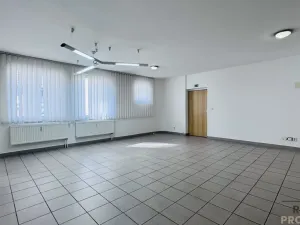 Pronájem kanceláře, Hodonín, Národní třída, 52 m2