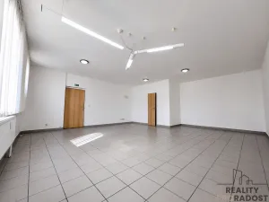 Pronájem kanceláře, Hodonín, Národní třída, 52 m2