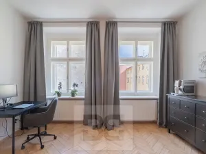 Pronájem bytu 2+kk, Praha - Karlín, Karlínské náměstí, 73 m2