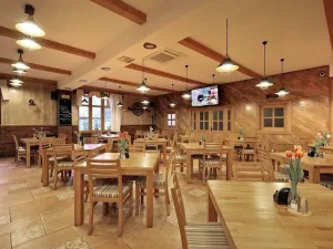 Prodej restaurace, Chodov, U Porcelánky, 350 m2