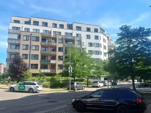 Pronájem bytu 1+kk, Praha - Střížkov, Makedonská, 35 m2