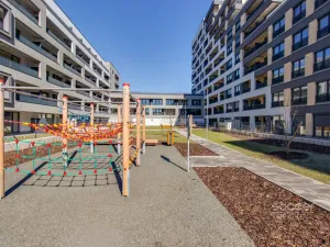 Pronájem bytu 1+kk, Praha - Hloubětín, Poděbradská, 32 m2