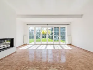 Pronájem vily, Průhonice, U Komárova, 610 m2