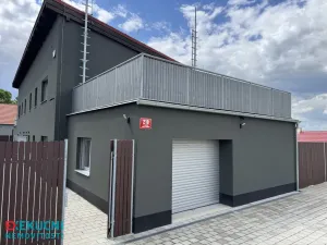 Prodej bytu 3+kk, Praha - Lochkov, K Lahovské, 75 m2