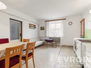 Prodej rodinného domu, Kunžak, 250 m2